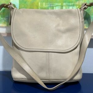 Coach Lightweights Soho Whitney #4115 Bag Bone Leather Flap Shoulder Vintage 90s